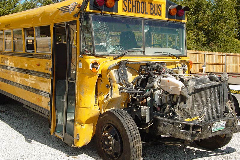 school-bus-cracked-windshield